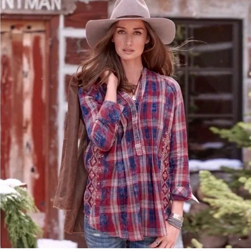 Sundance - Women’s Western Plaid Shirt embroidered Tunic V Neck Size M